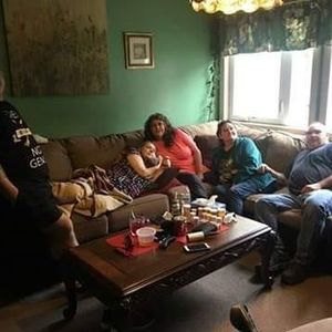 Meet your Posher, Maria